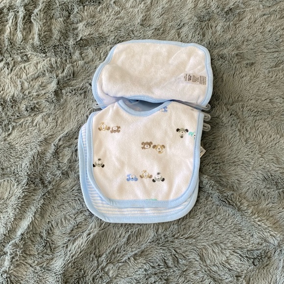 Wonder Nation 3 Pack of Bibs - Picture 2 of 4